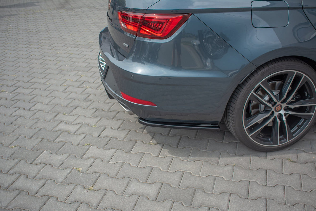 Heckseiten Flaps V.1 Seat Leon Cupra Mk3 FL Sportstourer