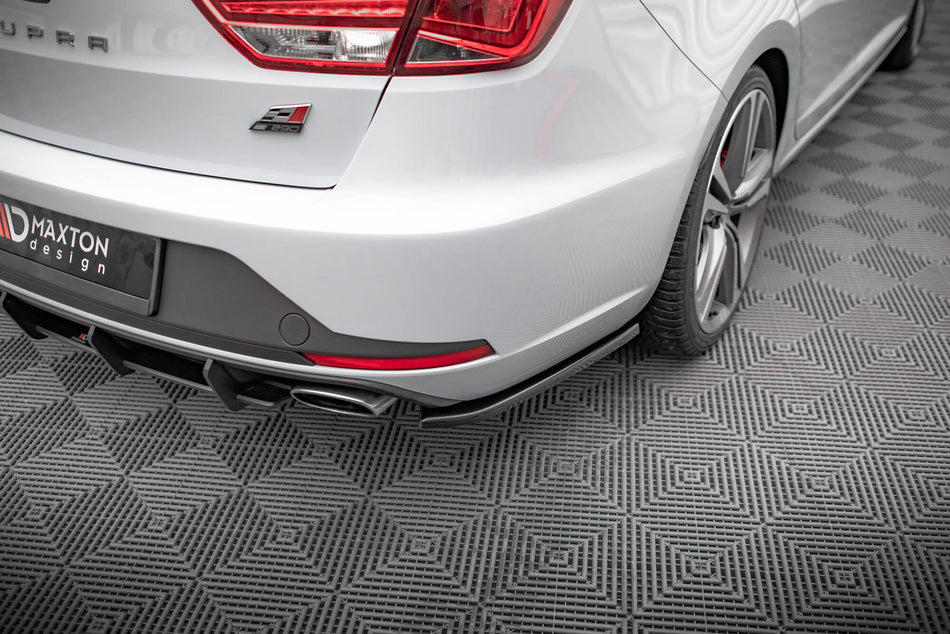 Heckseiten Flaps V.1 Seat Leon Cupra Sportstourer Mk3