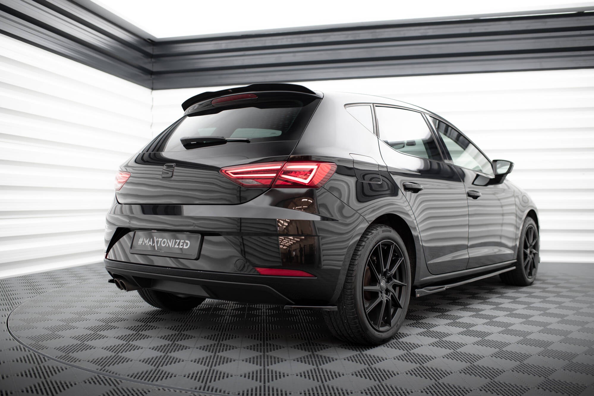 Heckseiten Flaps V.1 Seat Leon Hatchback Mk3 Facelift