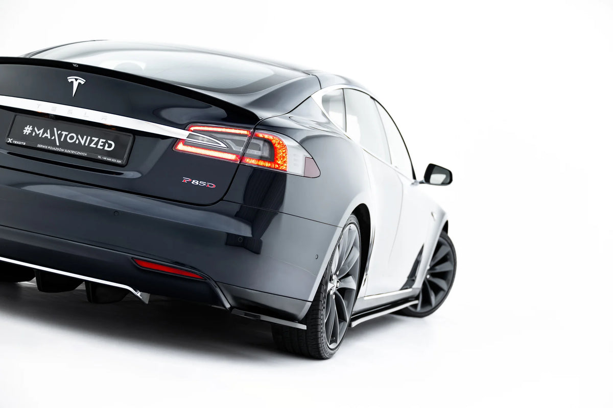 Heckdiffusor Seite V.1 Tesla Model S MK1