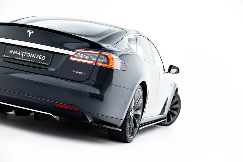 Heckdiffusor Seite V.1 Tesla Model S MK1