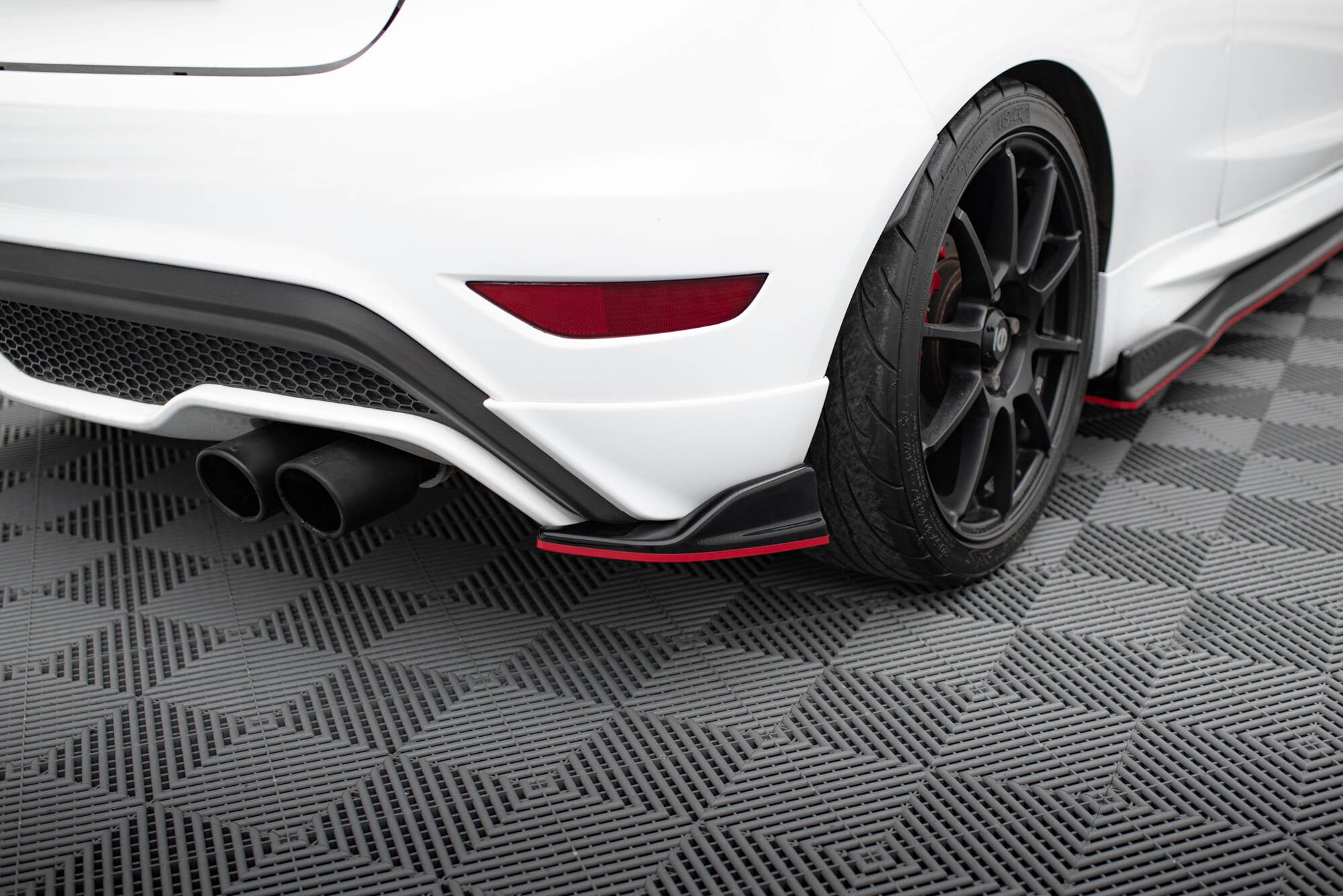 Heckseiten Flaps V.2 Ford Fiesta ST Mk7 Facelift