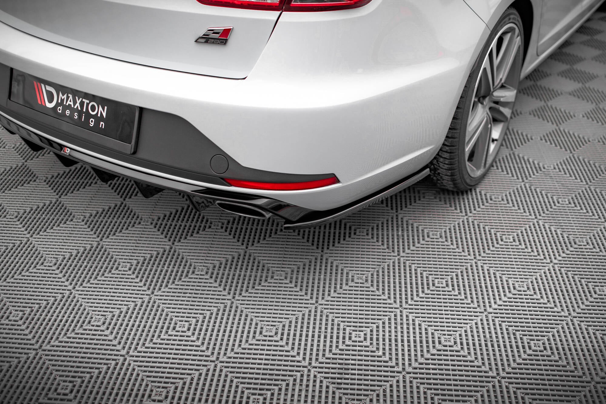 Heckseiten Flaps V.2 Seat Leon Cupra Sportstourer Mk3