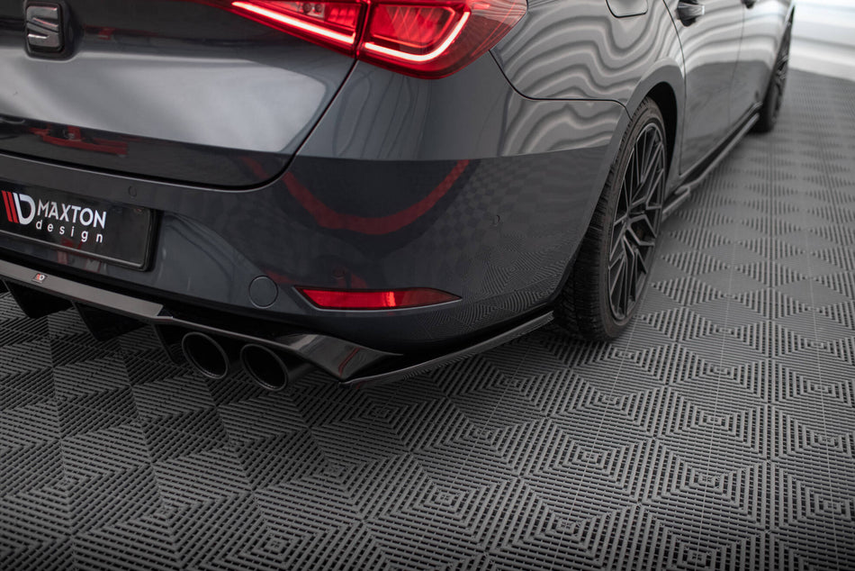 Heckseiten Flaps V.2 Seat Leon ST FR Mk4