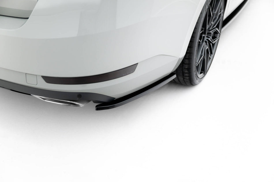 Heckseiten Flaps V.2 Skoda Superb Mk3