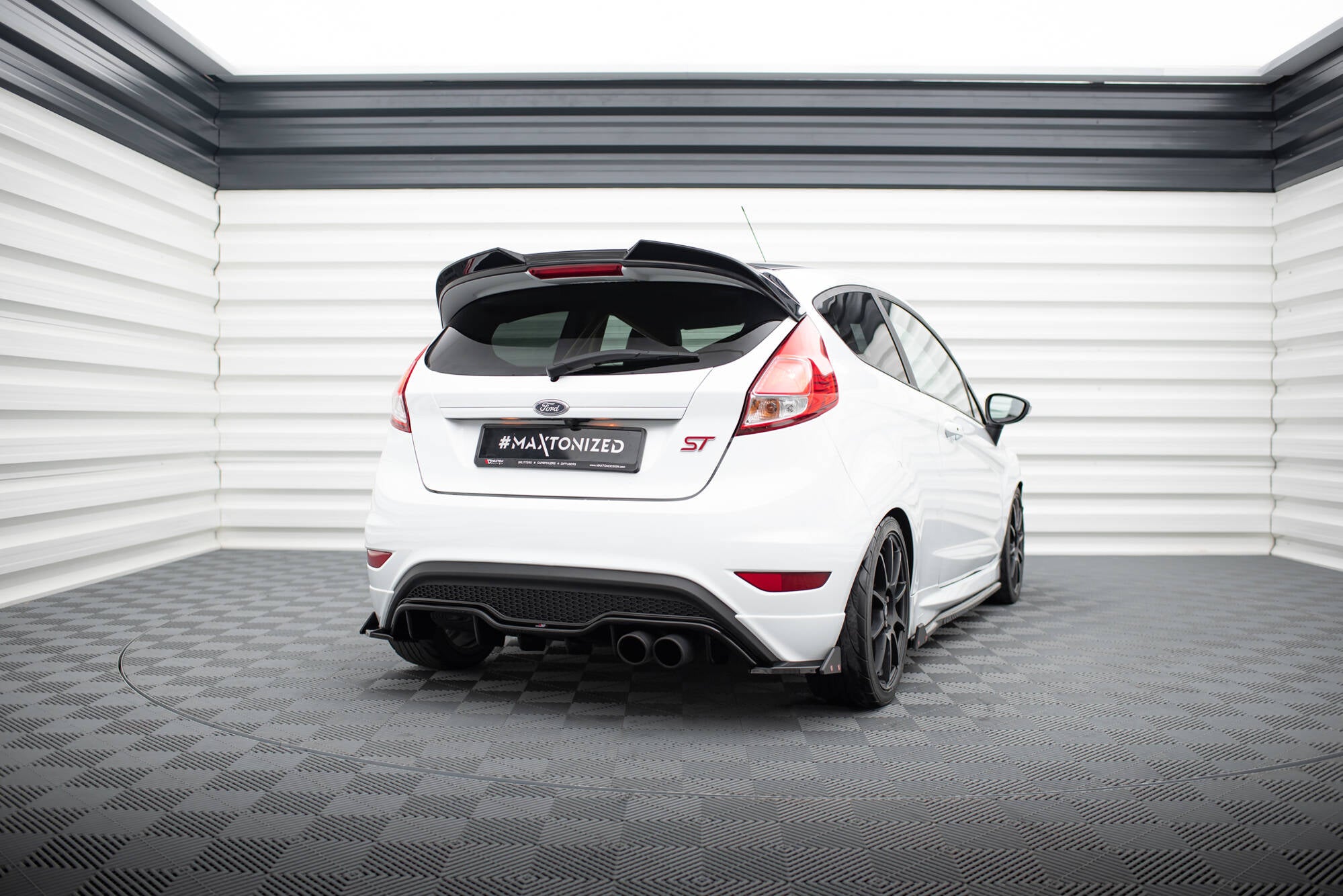 Heckseiten Flaps Ford Fiesta ST Mk7 Facelift