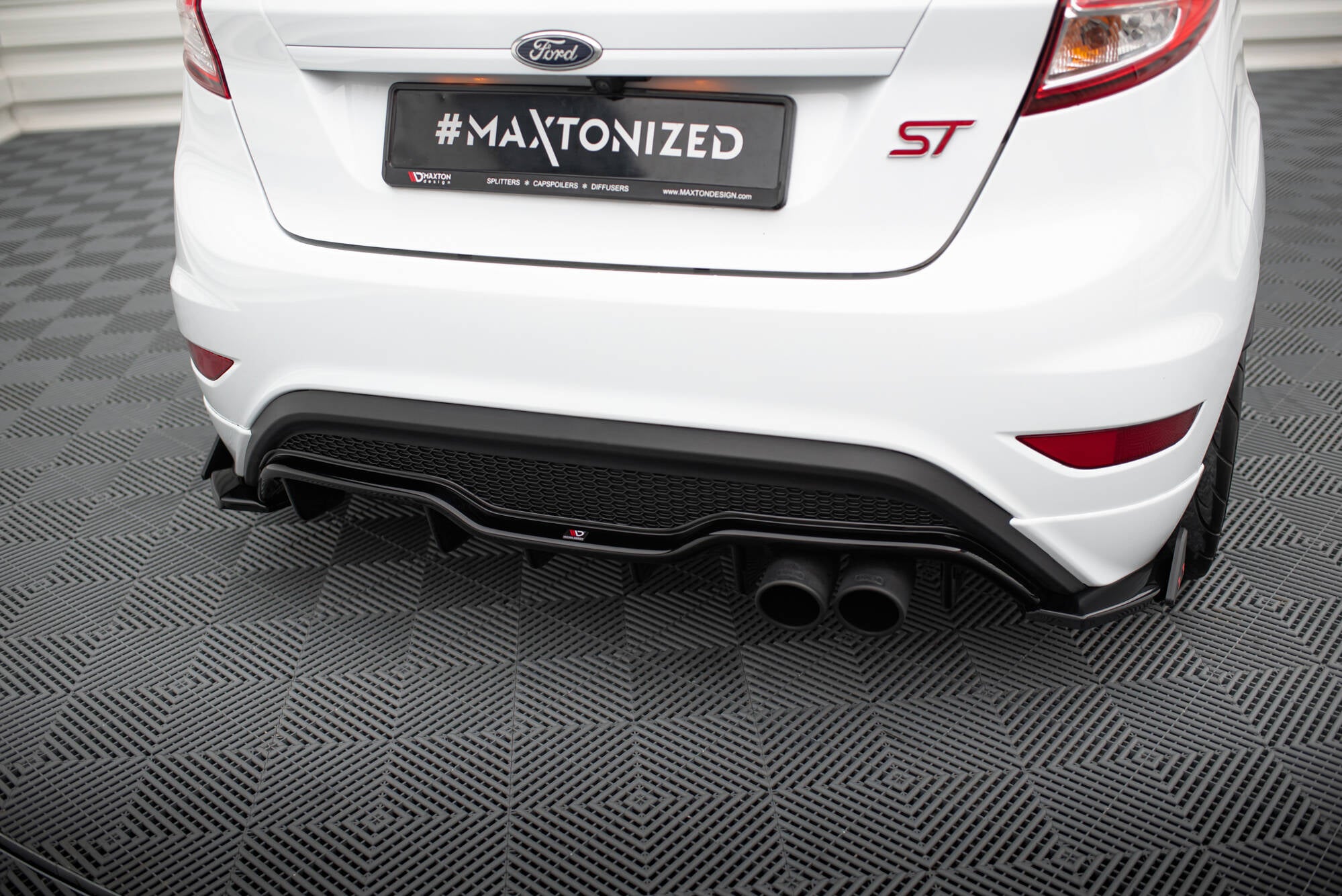 Heckseiten Flaps Ford Fiesta ST Mk7 Facelift