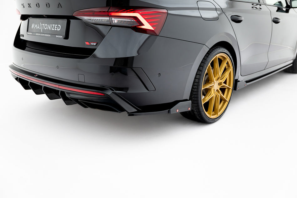 Heckdiffusor Seite V.4 + Flaps Skoda Octavia RS Combi / Liftback MK4 / MK4 Facelift