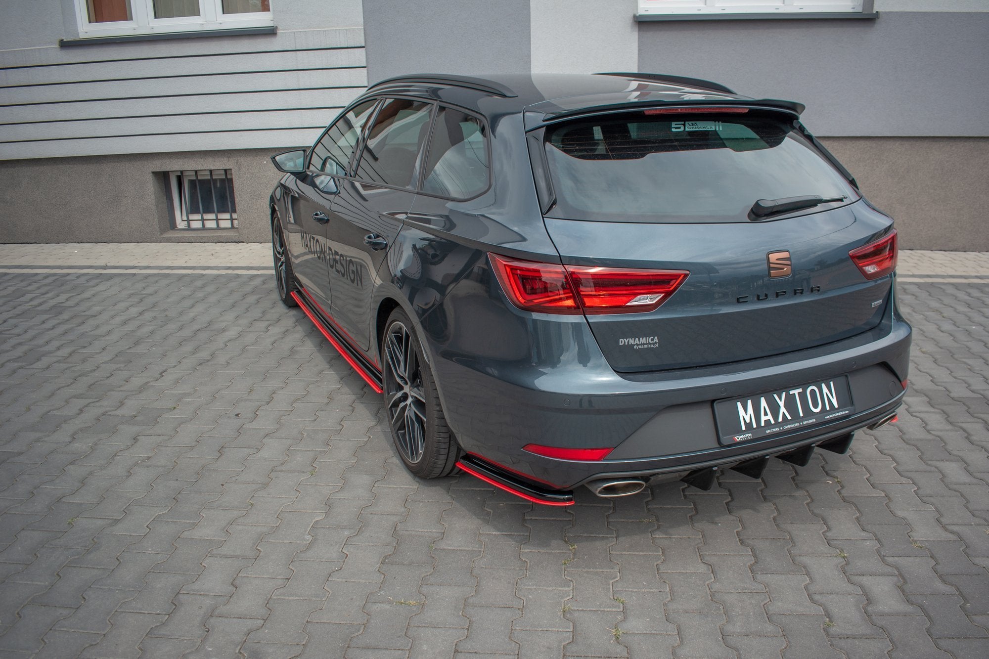 Heckdiffusor Seite V.4 Seat Leon Cupra MK3 FL Sportstourer