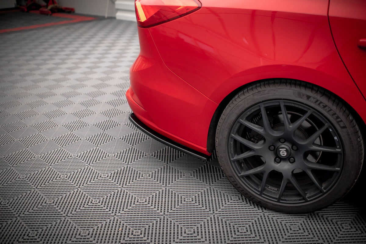 Heckseiten Flaps V.5 Ford Focus Estate ST Mk4