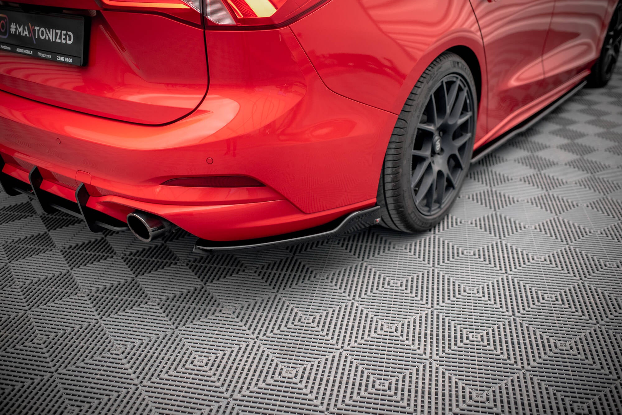 Heckseiten Flaps V.6 Ford Focus Estate ST Mk4