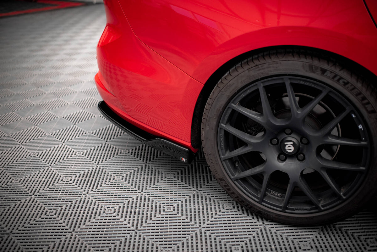 Heckseiten Flaps V.6 Ford Focus Estate ST Mk4