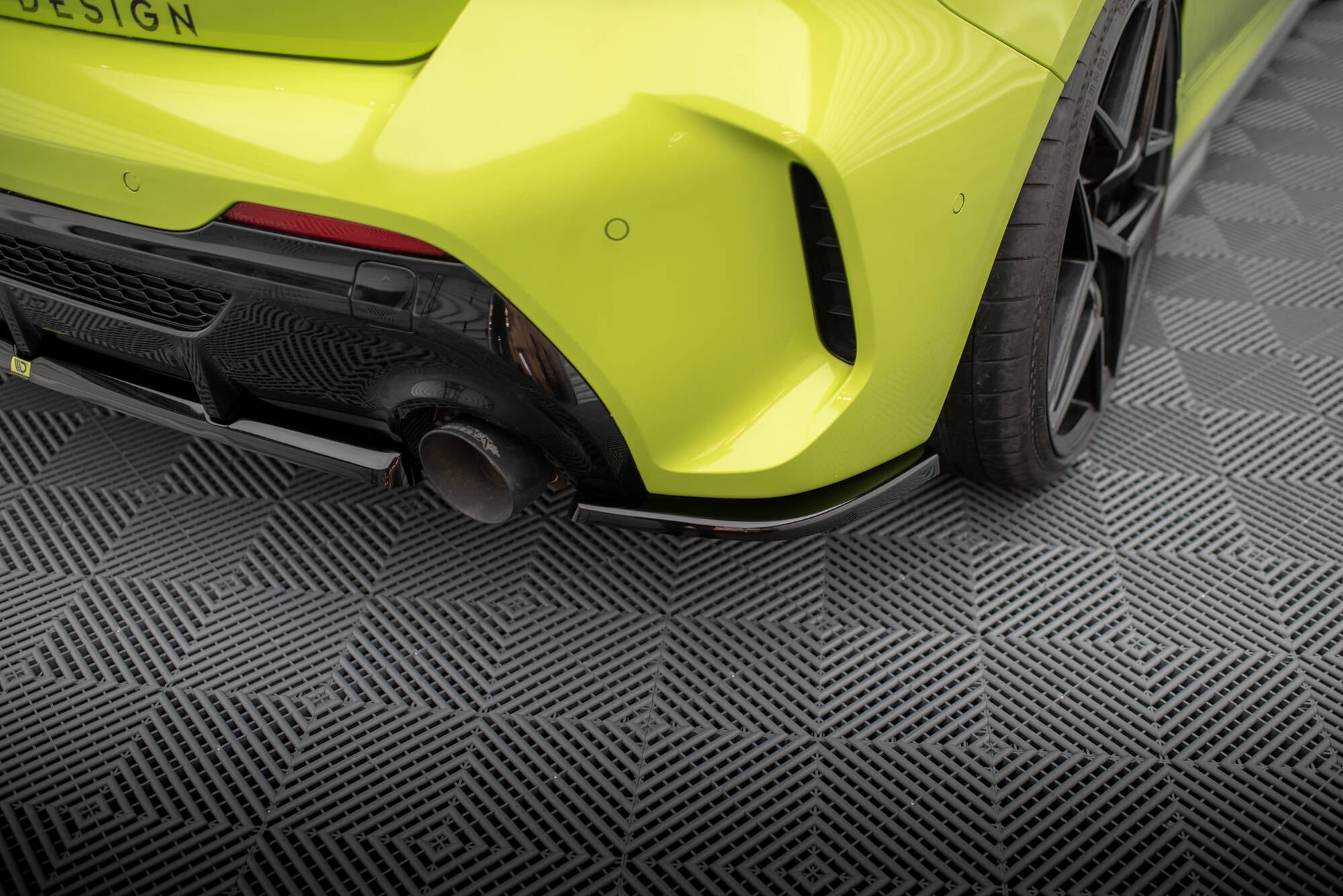 Heckseiten Flaps V.7 BMW 1 M-Pack / M135i F40