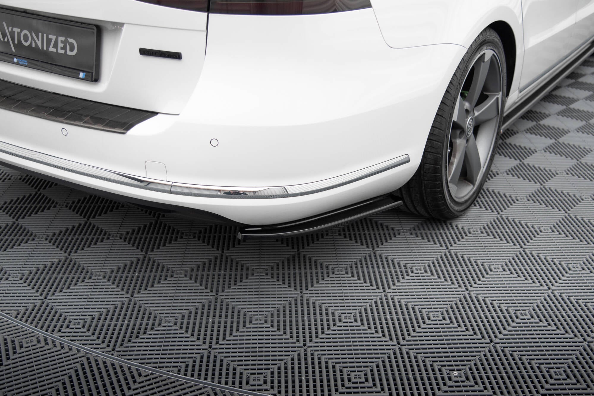 Heckseiten Flaps Volkswagen Passat Variant B7