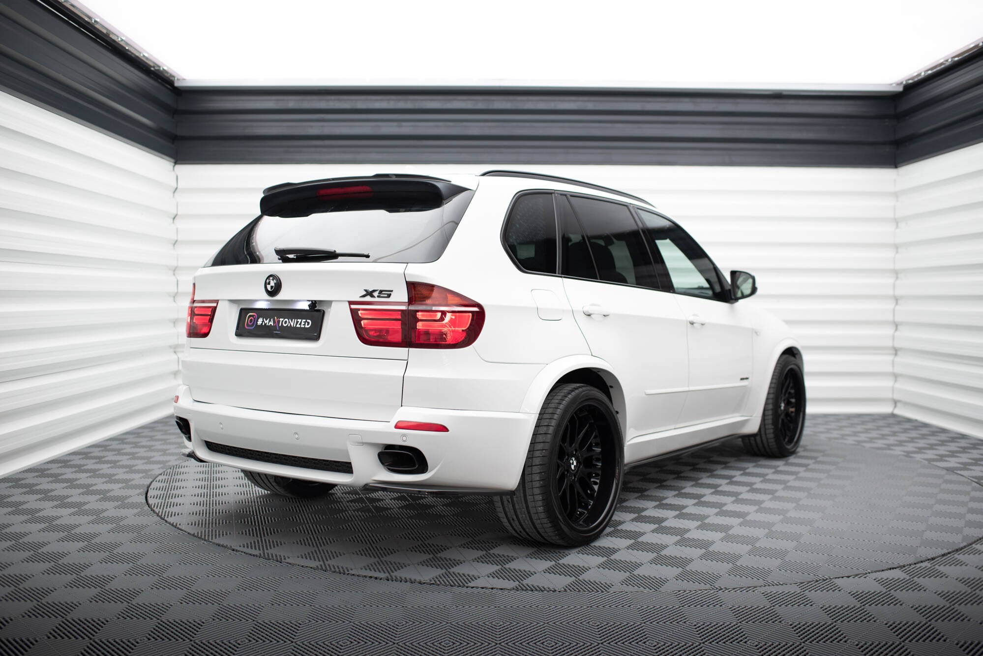 Heckseiten Flaps BMW X5 E70 Facelift M-Pack