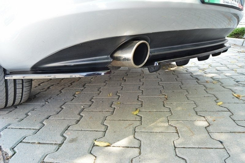 Heckdiffusor Alfa Romeo 159 (mit einem vertikalen Balken)