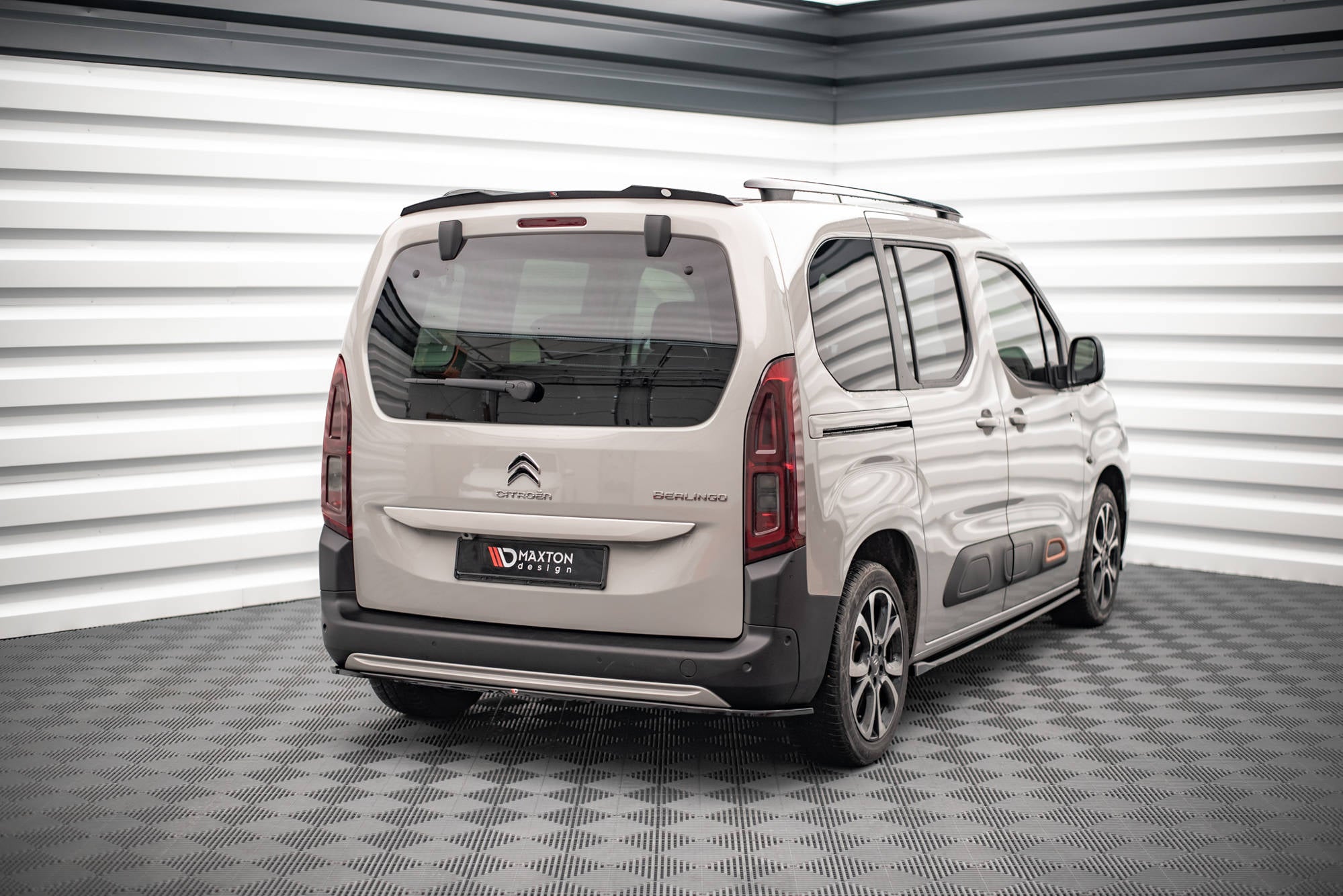 Heckdiffusor Citroen Berlingo Mk3