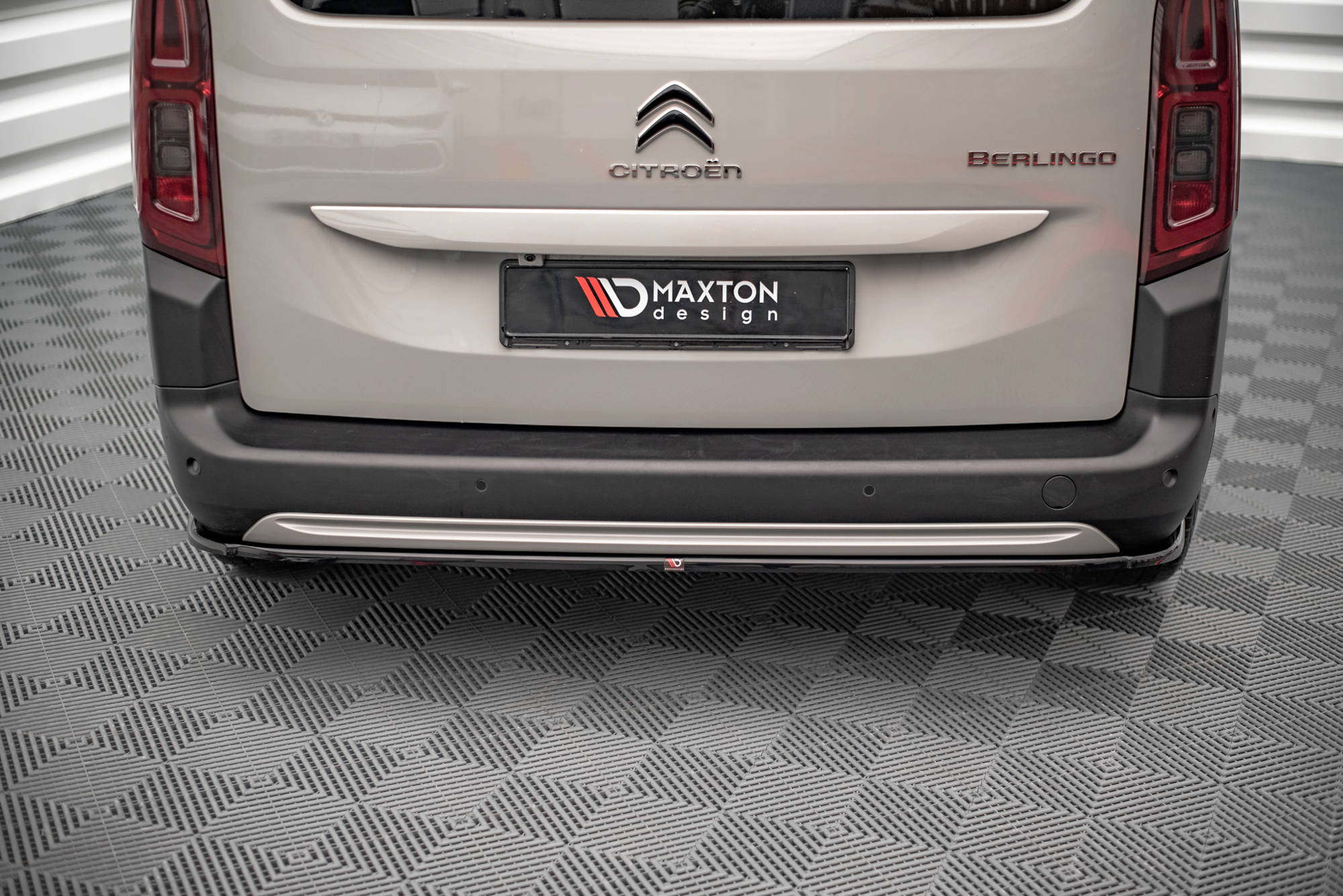 Heckdiffusor Citroen Berlingo Mk3