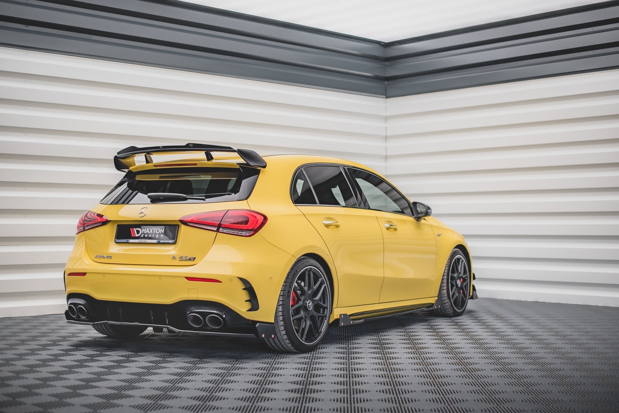 Heckdiffusor und Heckseiten Flaps für Mercedes-AMG A 45 S Aero Pack W177