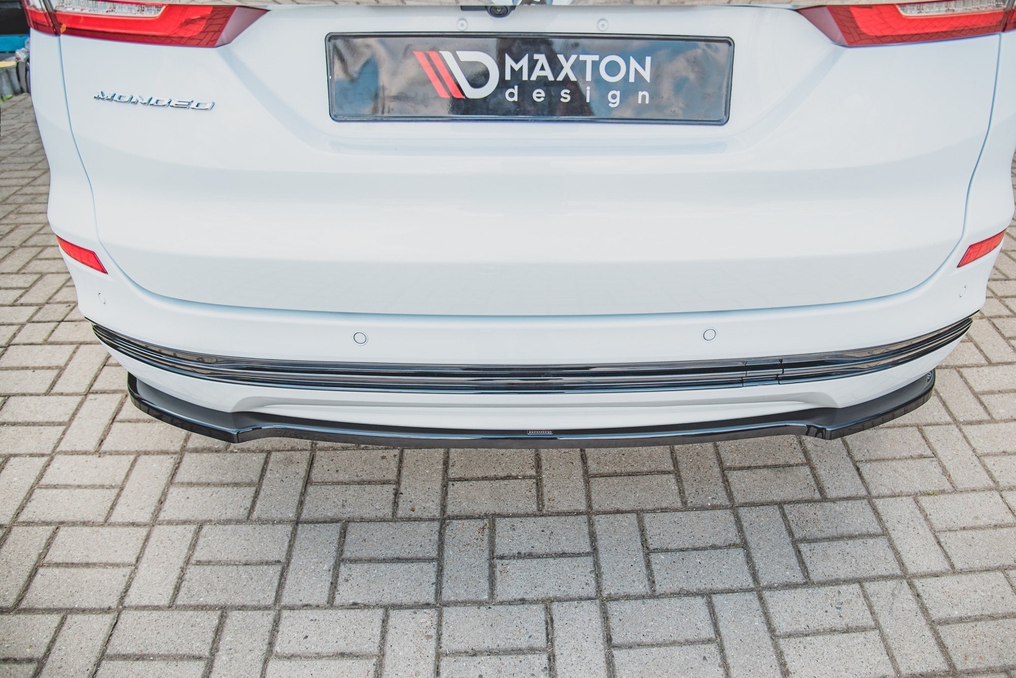 Heckdiffusor Ford Mondeo Estate Platinium Mk5 Facelift