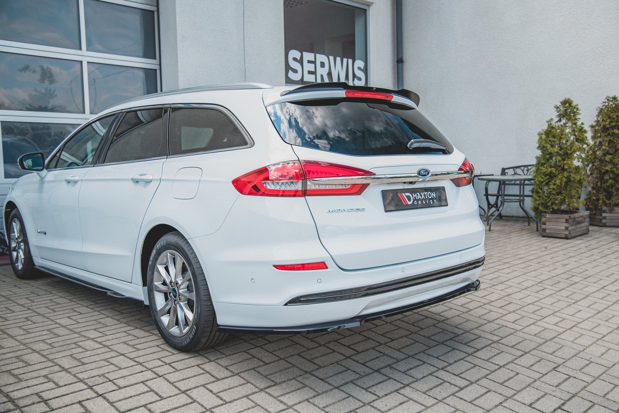 Heckdiffusor Ford Mondeo Estate Platinium Mk5 Facelift
