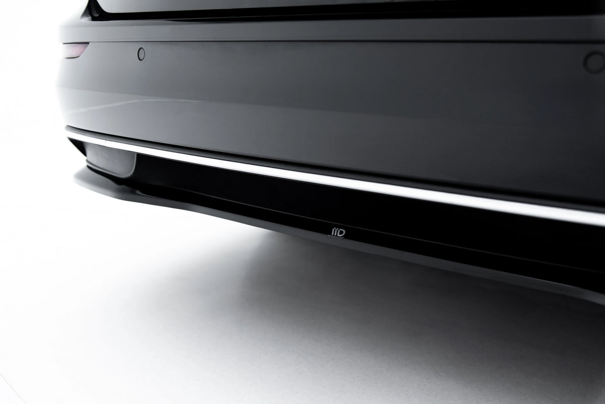 Mittlerer Heckdiffusor Volkswagen Golf Variant MK8 Facelift