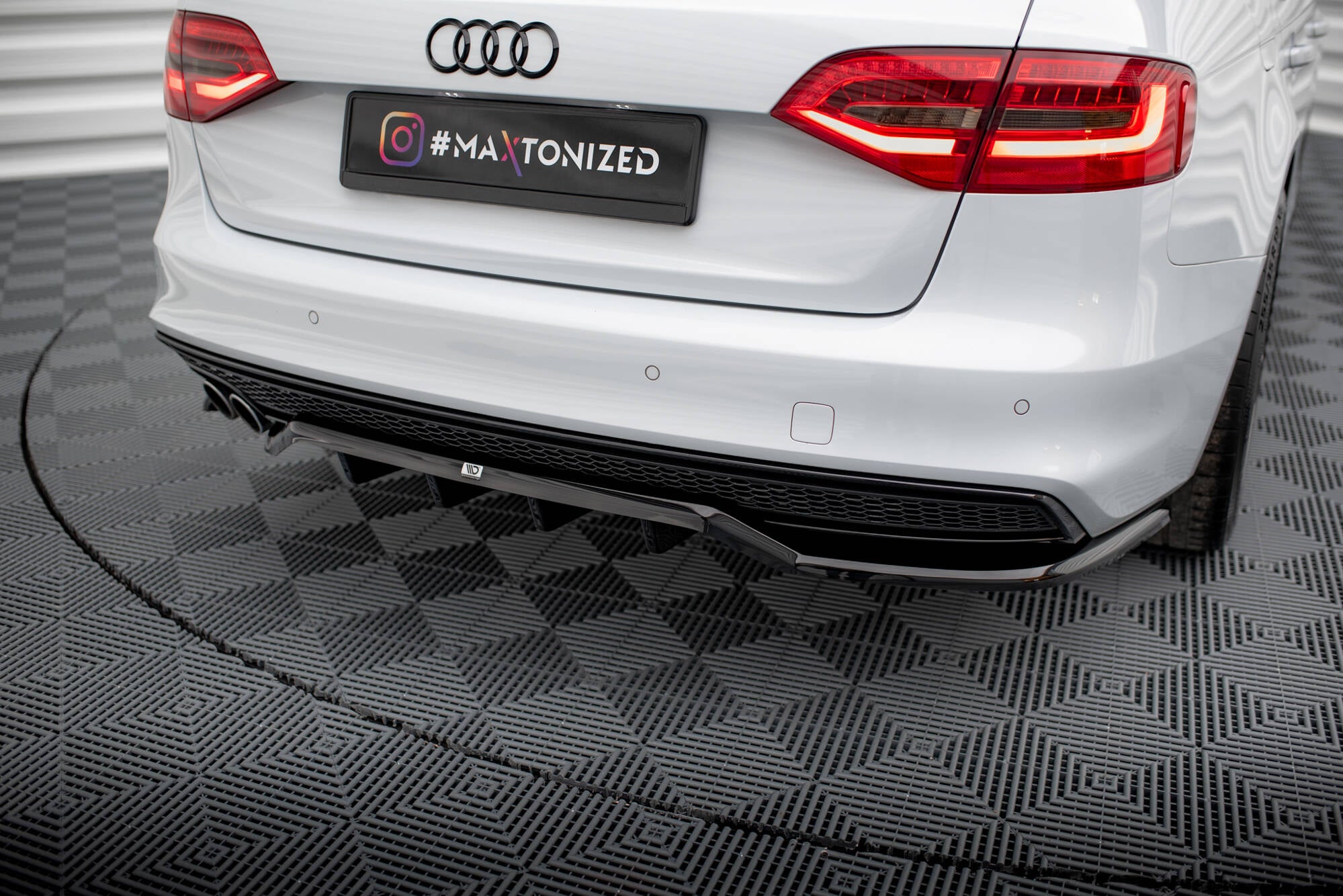 Heckdiffusor Audi A4 Competition B8 Facelift