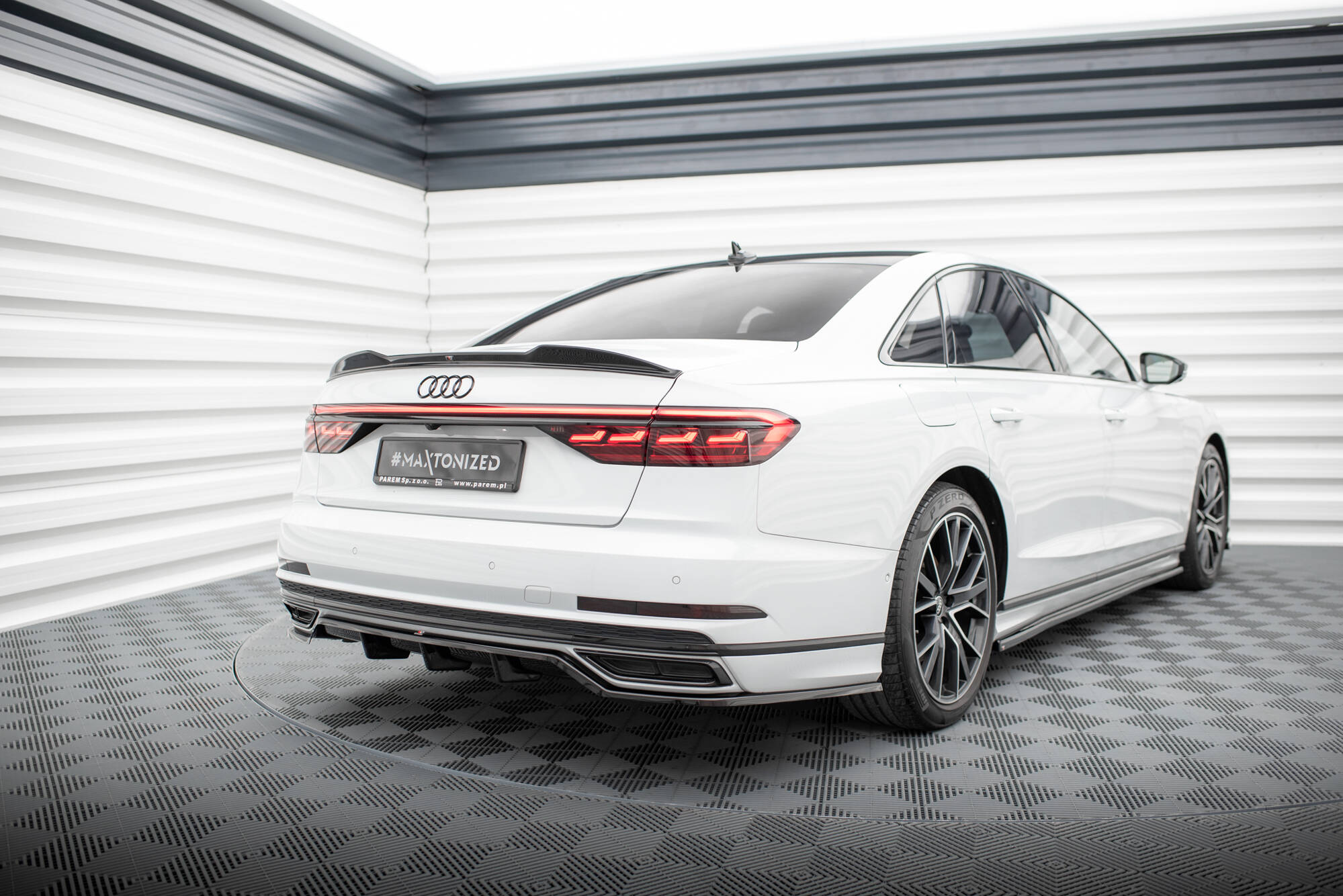 Heckdiffusor Audi A8 S-Line D5