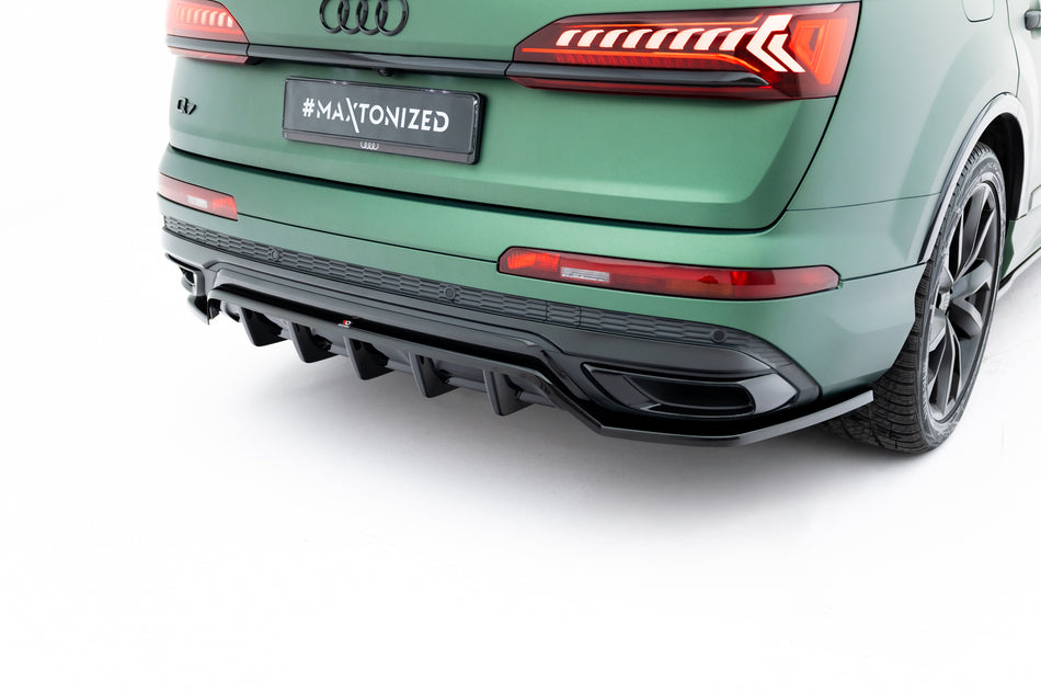 Mittlerer Heckdiffusor (mit einem vertikalem balken) Audi RSQ8 MK1 Facelift