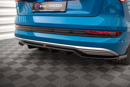 Heckdiffusor Audi e-tron mit vertikalem Balken
