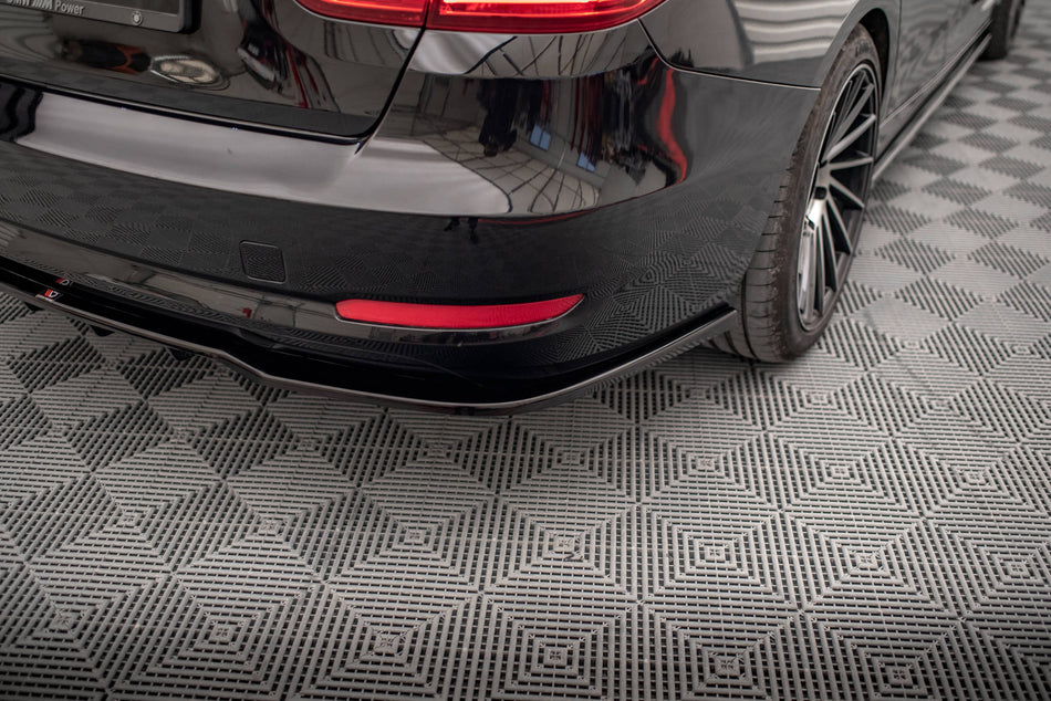 Heckdiffusor BMW 3 GT F34 mit vertikalem Balken