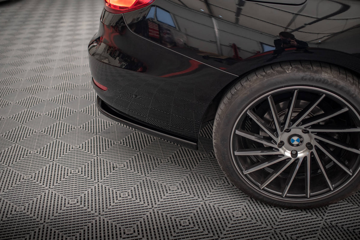 Heckdiffusor BMW 3 GT F34 mit vertikalem Balken