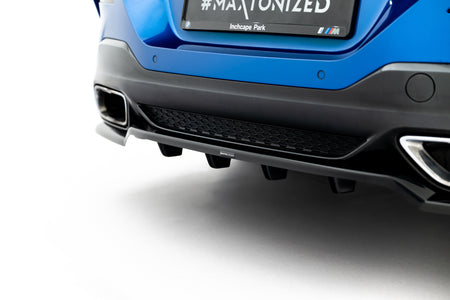 Mittlerer Heckdiffusor (mit einem vertikalem balken) BMW 8 Coupe M-PACK G15