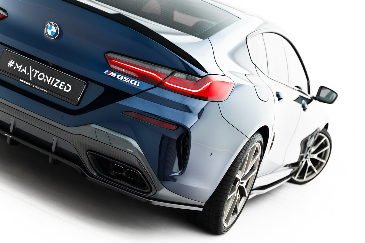 Mittlerer Heckdiffusor (mit einem vertikalem balken) BMW 8 Gran Coupe M-PACK G16