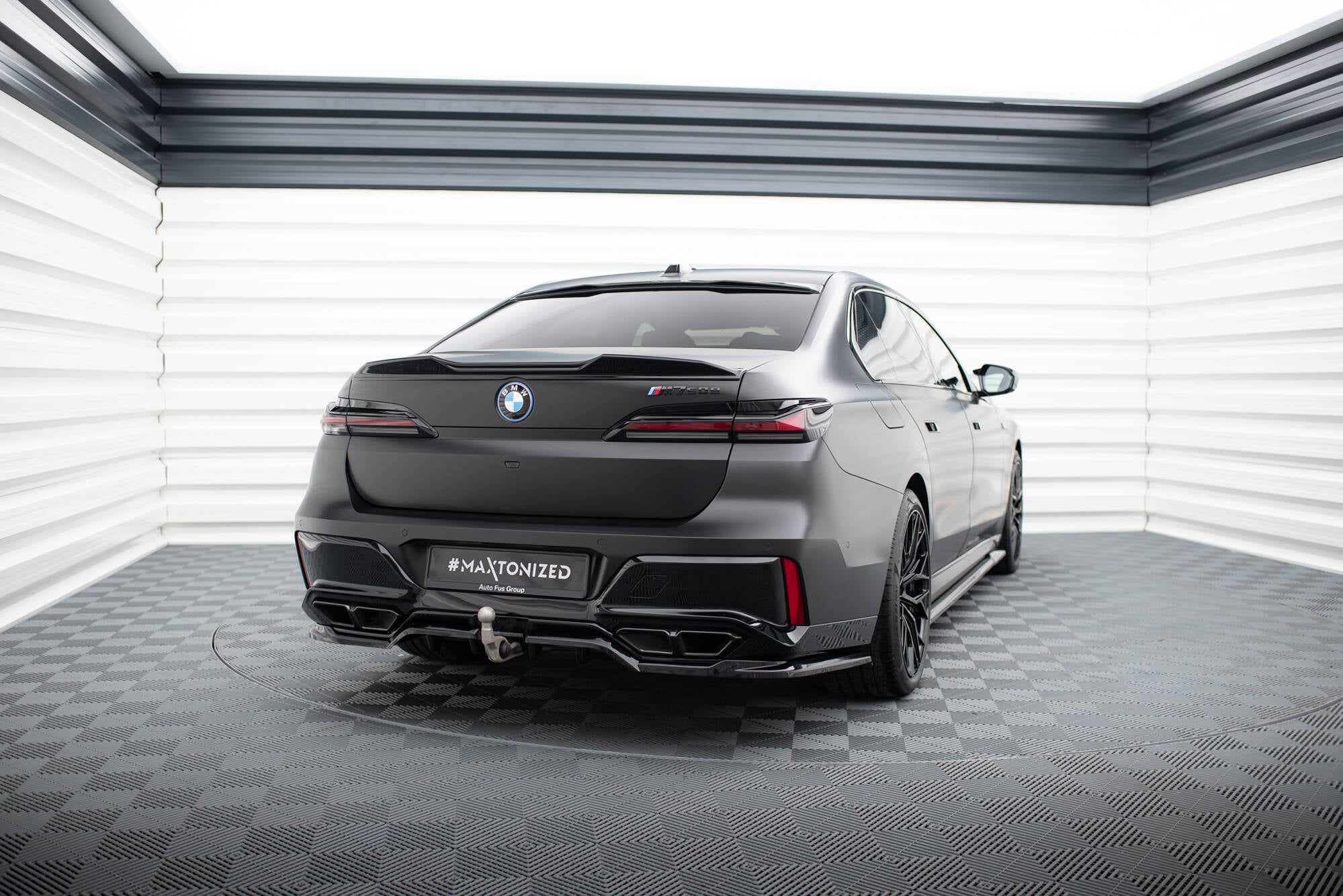 Heckdiffusor BMW M760e G70