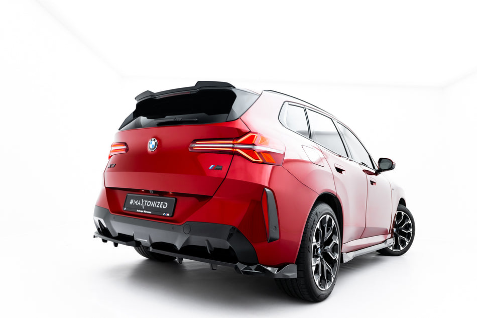 Mittlerer Heckdiffusor (mit einem vertikalem balken) BMW X3 M-PACK G45
