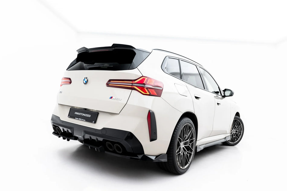 Mittlerer Heckdiffusor (mit einem vertikalem balken) BMW X3 M50 G45