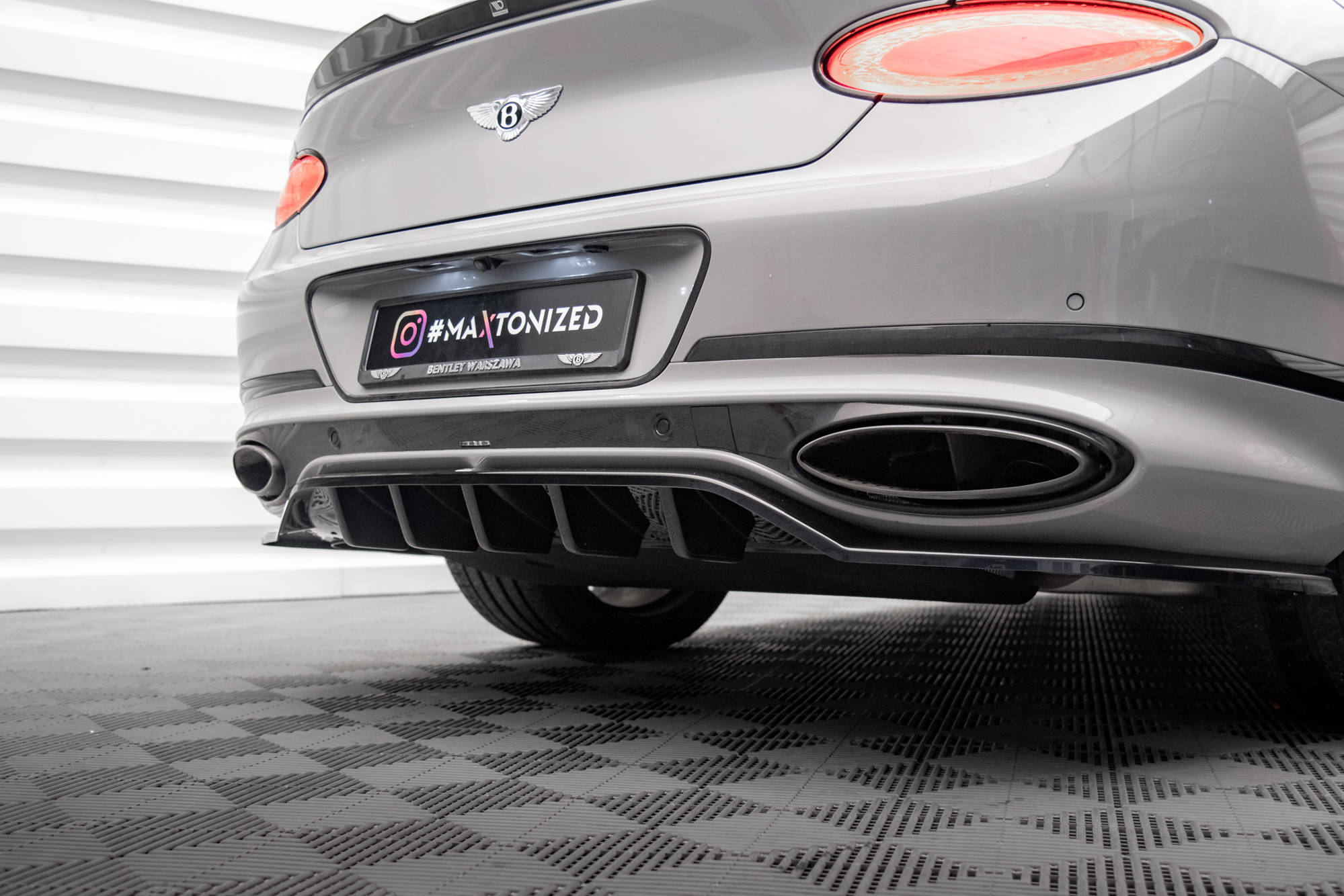 Heckdiffusor Bentley Continental Convertible GT Mk3 2018-2024