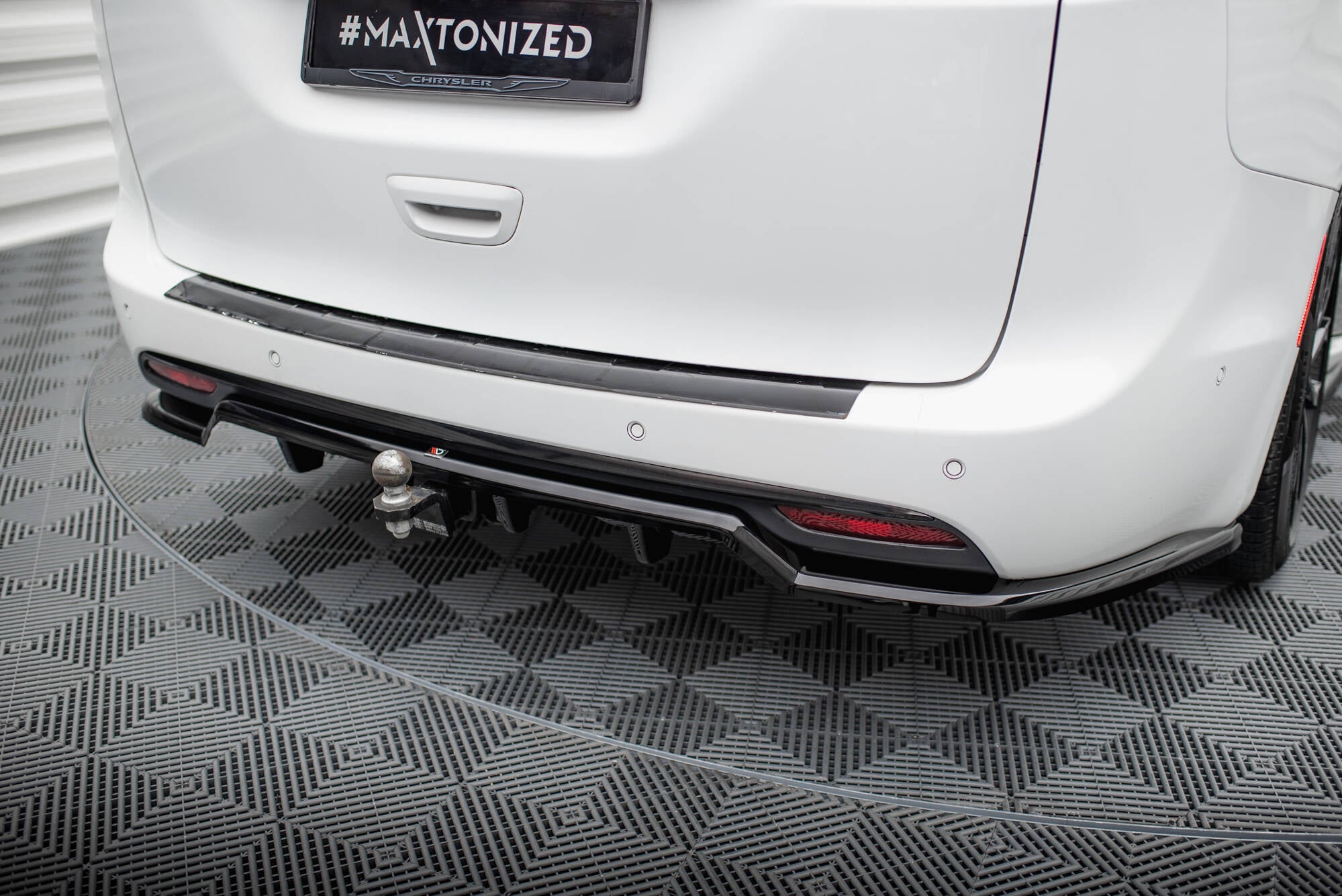Heckdiffusor Chrysler Pacifica Mk2 Facelift