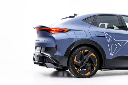 Mittlerer Heckdiffusor (mit einem vertikalem balken) Cupra Tavascan MK1