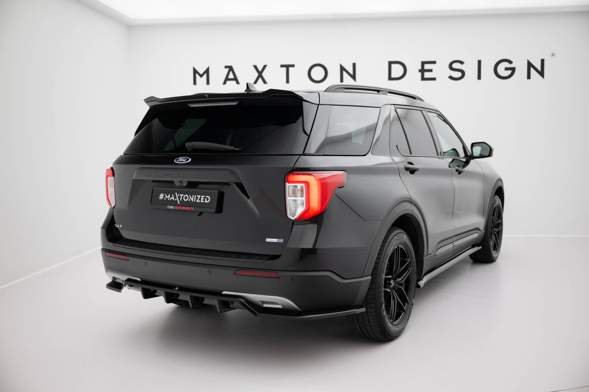Heckdiffusor Ford Explorer XLT Mk6