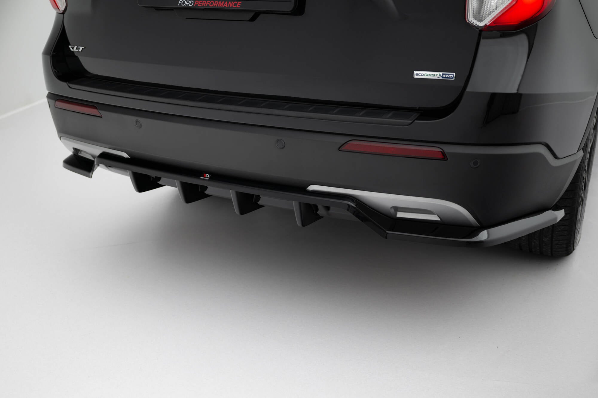 Heckdiffusor Ford Explorer XLT Mk6