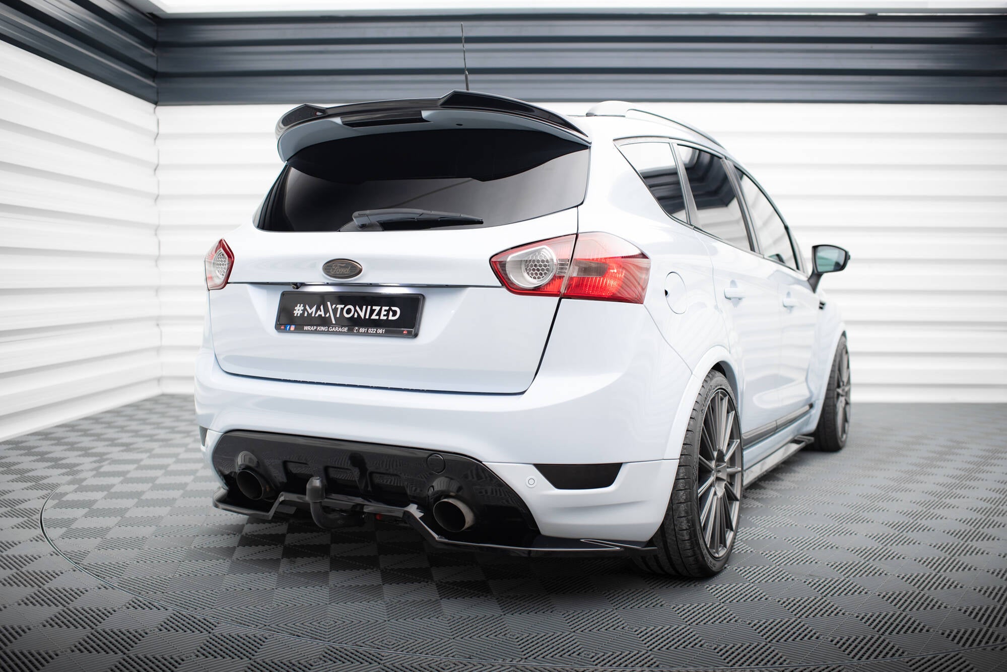 Heckdiffusor Ford Kuga ST Mk1