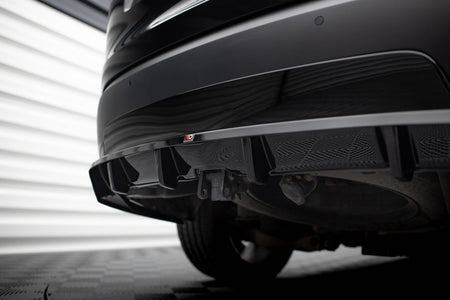 Mittlerer Heckdiffusor (mit einem vertikalem balken) Land Rover Discovery HSE MK5