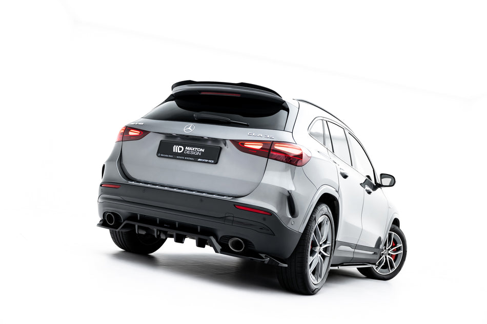 Mittlerer Heckdiffusor (mit einem vertikalem balken) Mercedes-AMG GLA 35 H247 Facelift