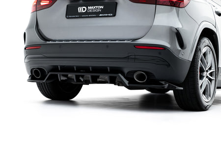 Mittlerer Heckdiffusor (mit einem vertikalem balken) Mercedes-AMG GLA 35 H247 Facelift