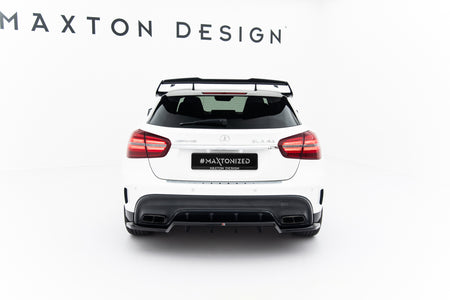 Mittlerer Heckdiffusor (mit einem vertikalem balken) Mercedes-Benz GLA 45 AMG X156 Facelift