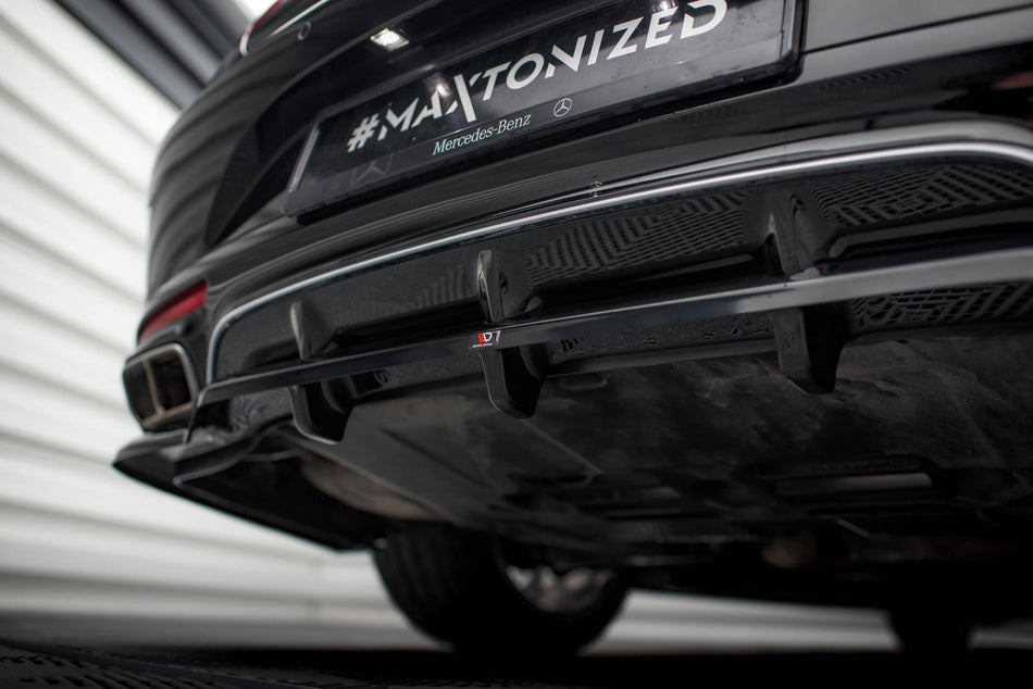 Mittlerer Heckdiffusor (mit einem vertikalem balken) Mercedes-Benz S Coupe AMG-Line C217 Facelift