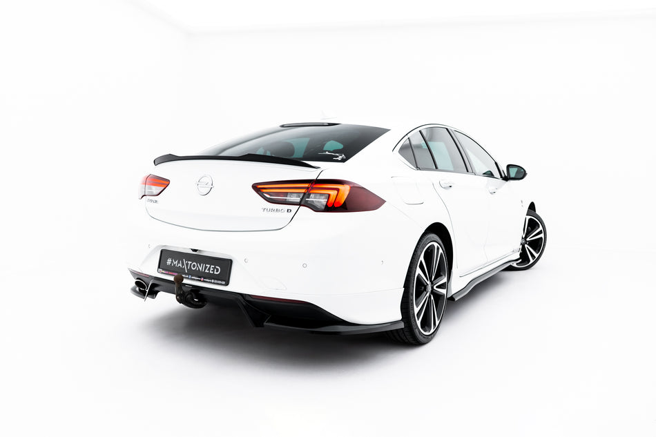 Mittlerer Heckdiffusor (mit einem vertikalem balken) Opel Insignia OPC-Line MK2