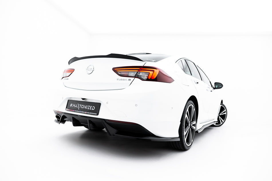 Mittlerer Heckdiffusor (mit einem vertikalem balken) Opel Insignia OPC-Line MK2